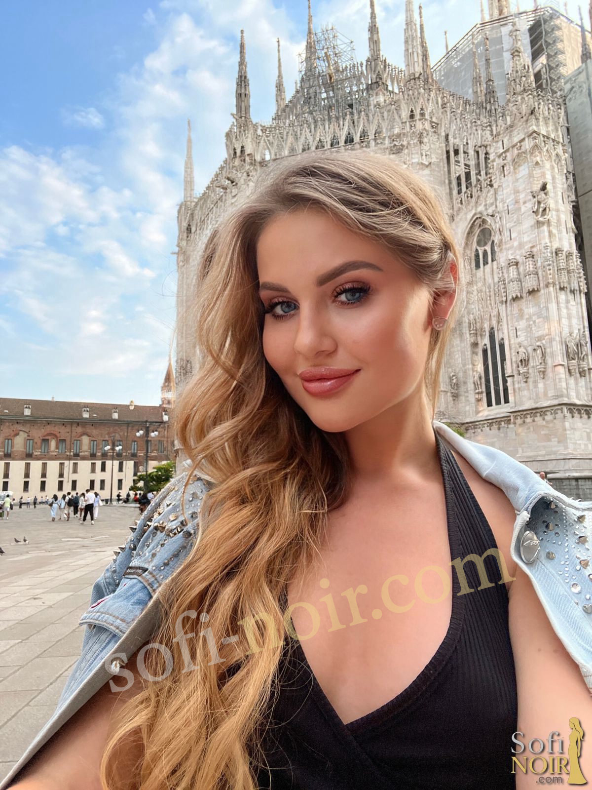 Sofi Noir - Premium Escort Photo 1